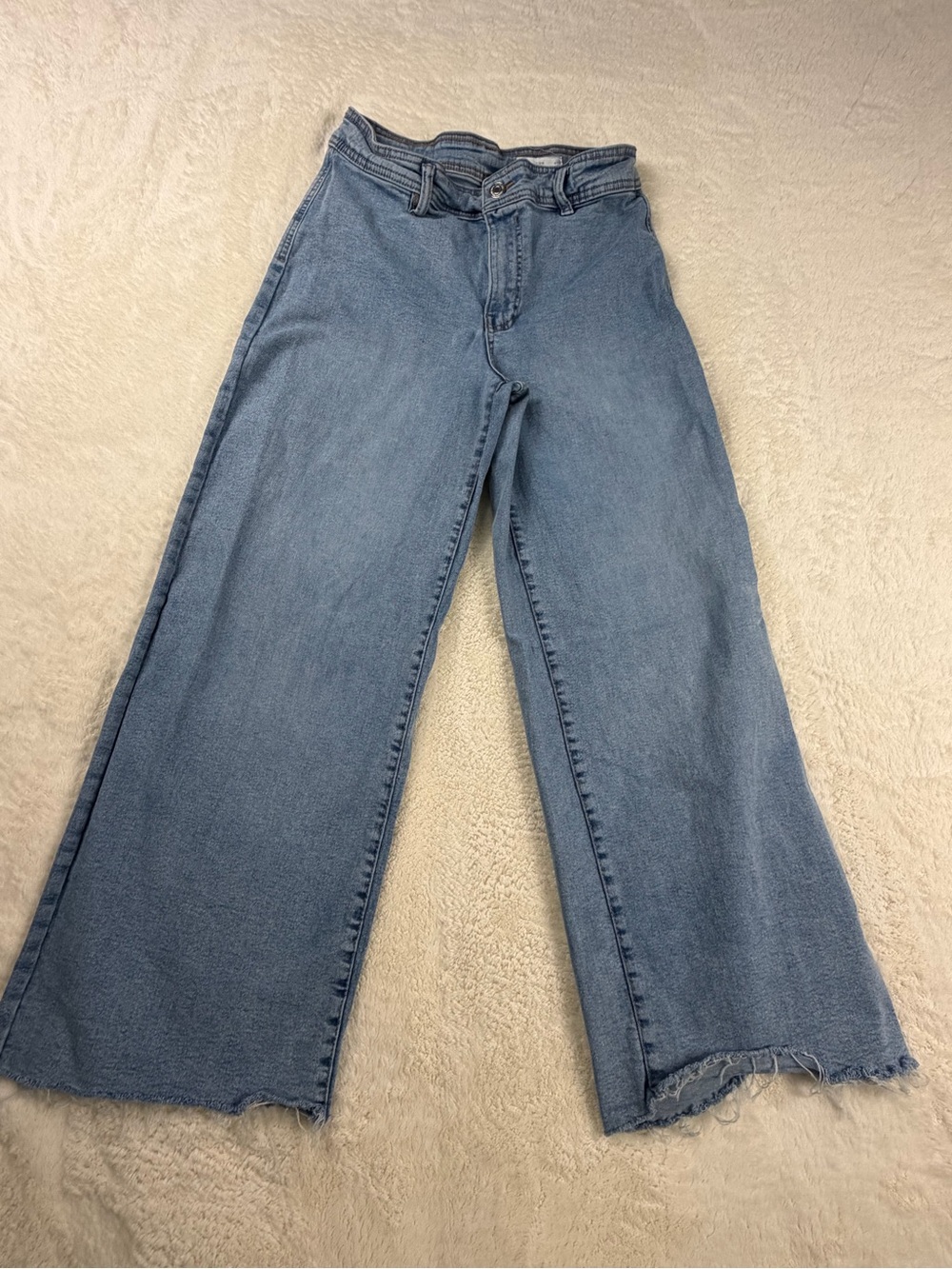 Denim Women Wide-Leg High-Rise Jeans in Light Blue Wash 8